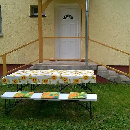 Siraly Apartman * Csopak